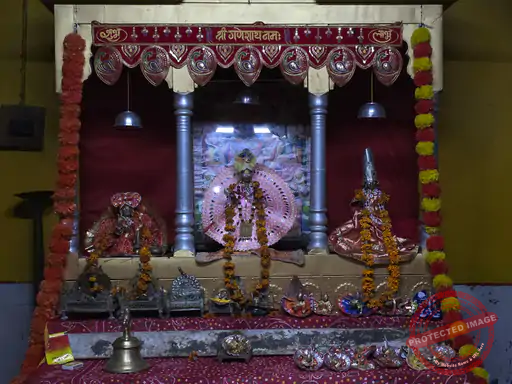 न्यामा मंदिर न्यास महंत को एकल प्रन्यासी पद से हटाया: देवस्थान विभाग को मिली जिम्मेदारी, कोर्ट ने सुनाया फैसला न्यामा मंदिर न्यास महंत को एकल प्रन्यासी पद से हटाया: देवस्थान विभाग को मिली जिम्मेदारी, कोर्ट ने सुनाया फैसला