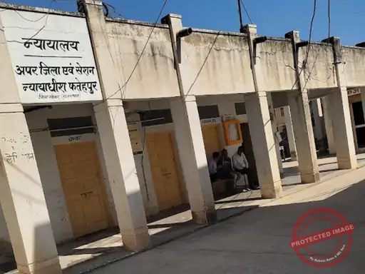 फतेहपुर में गांजा तस्कर को 10 साल की सजा : 1.25 लाख का जुर्माना भी लगाया, एडीजे कोर्ट ने सुनाया फैसला फतेहपुर में गांजा तस्कर को 10 साल की सजा : 1.25 लाख का जुर्माना भी लगाया, एडीजे कोर्ट ने सुनाया फैसला